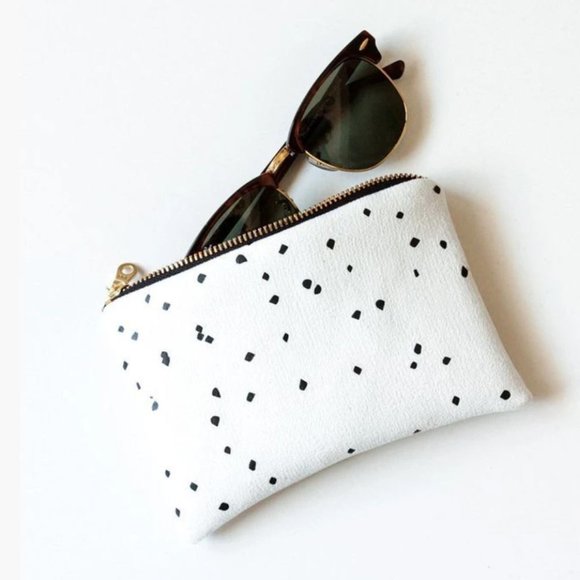 Lee Coren Vegan White Confetti Portofino Pouch - Picture 1 of 3